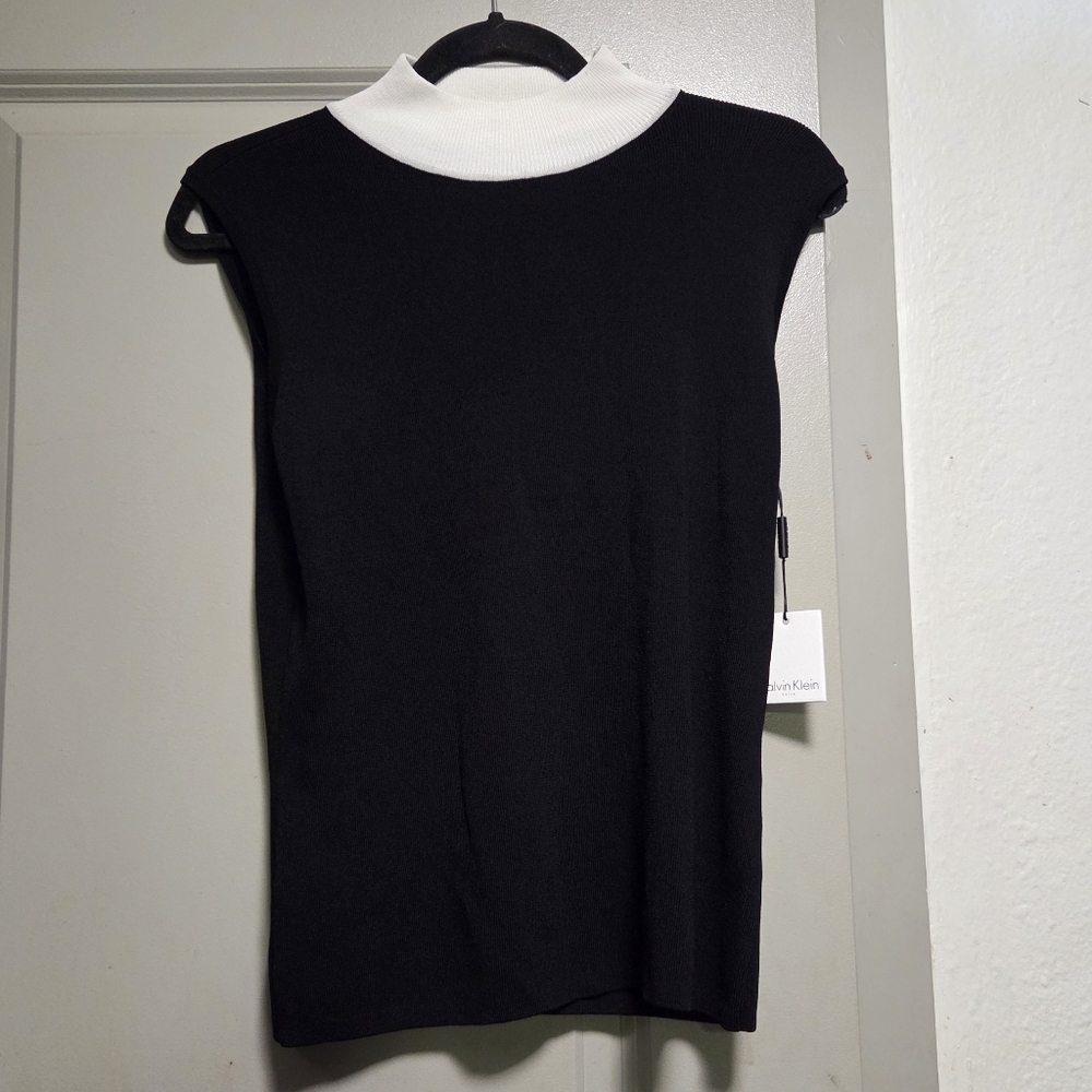 Calvin Klein Black Sleeveless Blouse with White Collar
